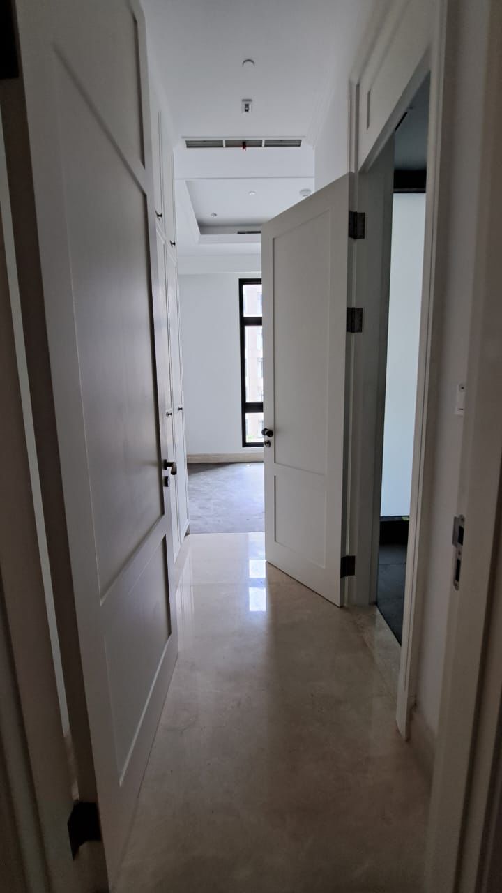 Disewakan Apartemen Le Parc private lift Thamrin Nine