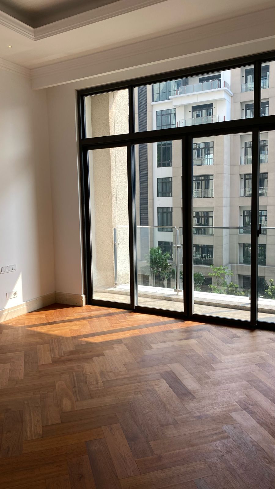 Disewakan Apartemen Le Parc private lift Thamrin Nine