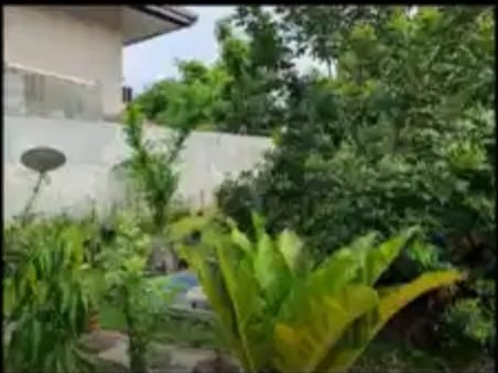 Dijual rumah dijalan utama komplek lama di Kayu Putih