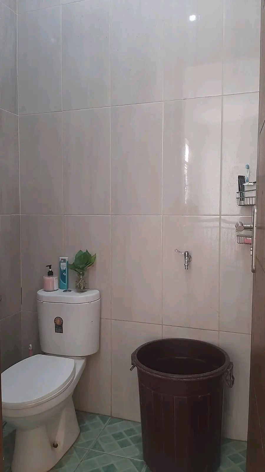 Dijual Rumah 2Lt strategis di wilayah Jagakarsa, Jaksel.