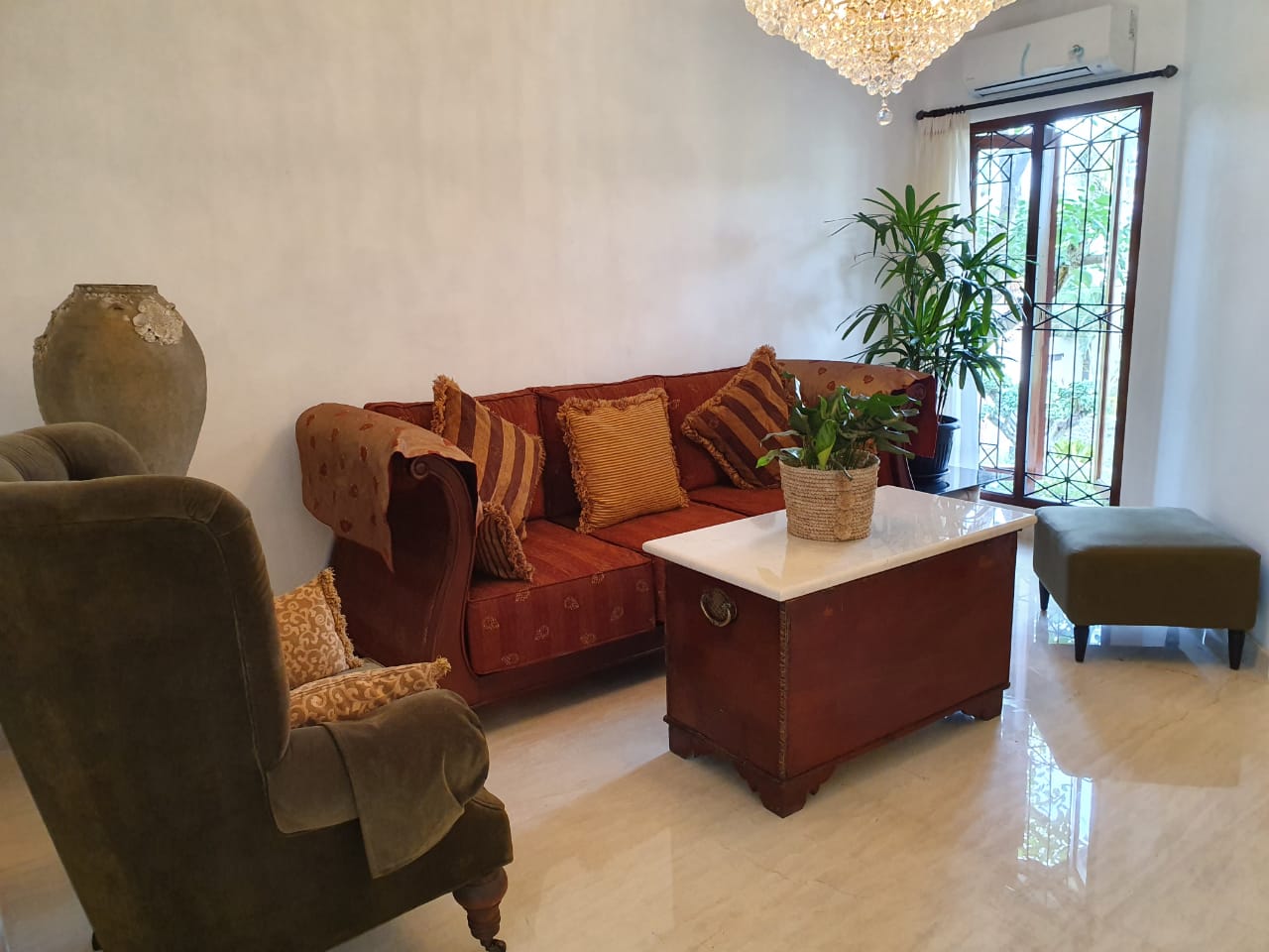 Dijual rumah daerah cilandak timur, pasar minggu Jakarta Selatan