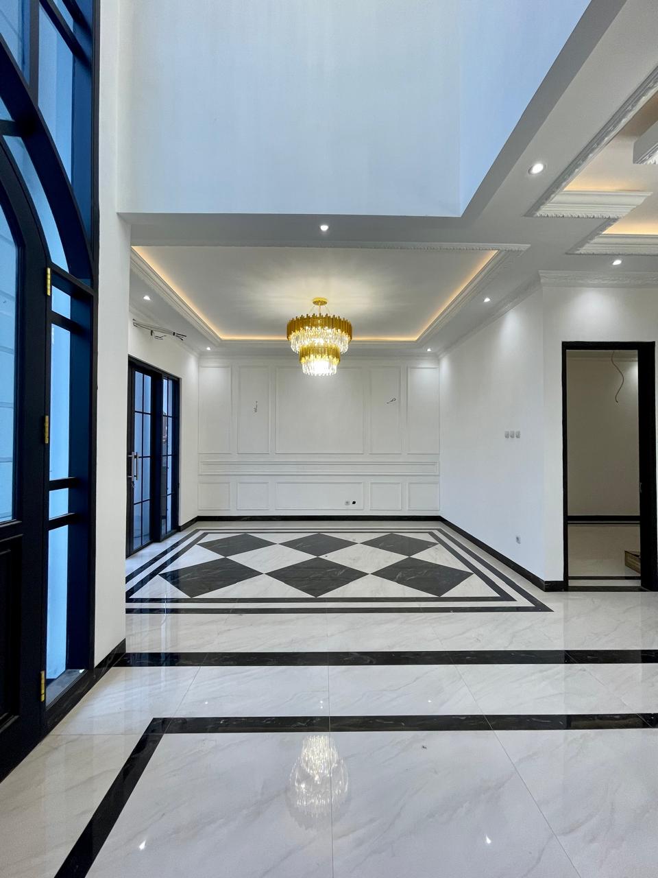 Dijual rumah desain Modern Classic daerah Jagakarsa JakSel