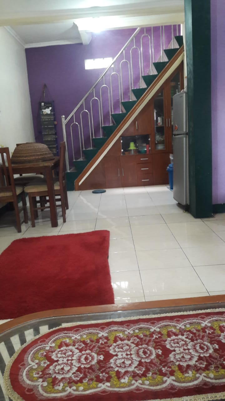 Dijual Rumah 2Lt strategis di Jagakarsa, Jaksel.