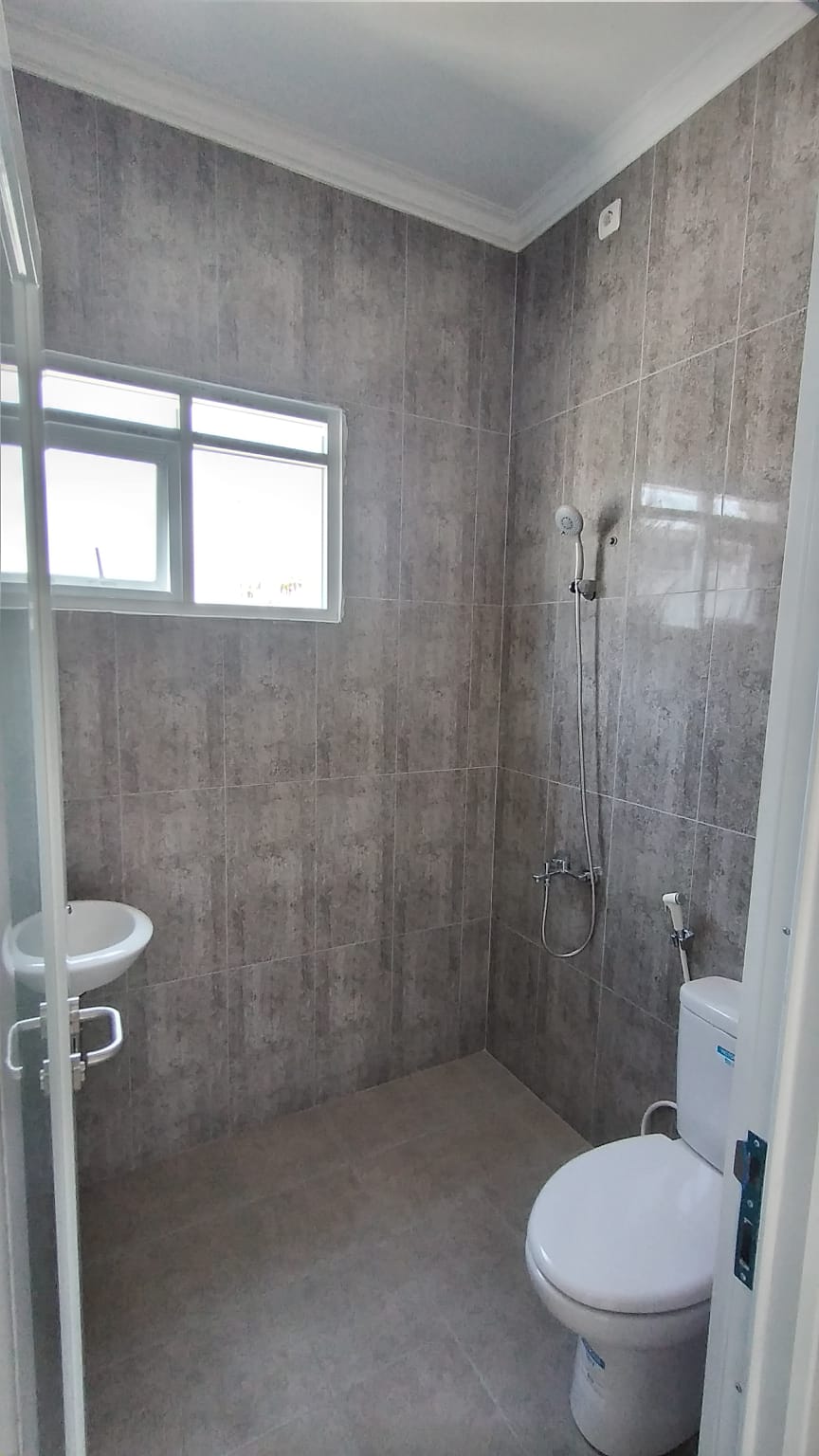 Jual 2 unit lagi rumah 2 lantai tipe Scandinavian di Arcamanik