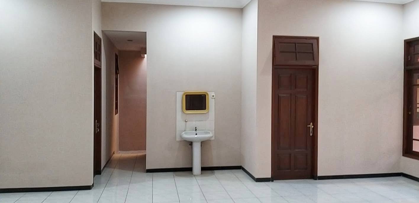 Sewa Rumah MARGOREJO INDAH , Surabaya sudah renov