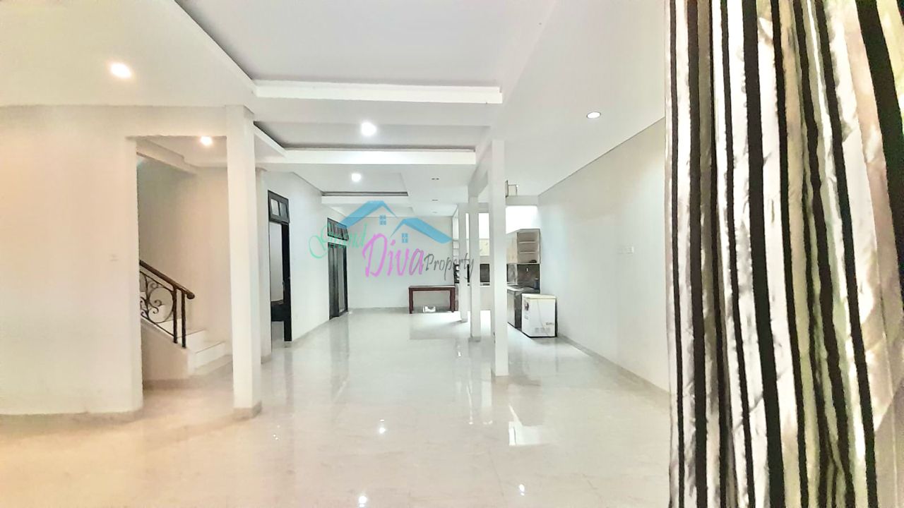 RUMAH SEWA BAGUS DI CLUSTER MONACO KOTA WISATA