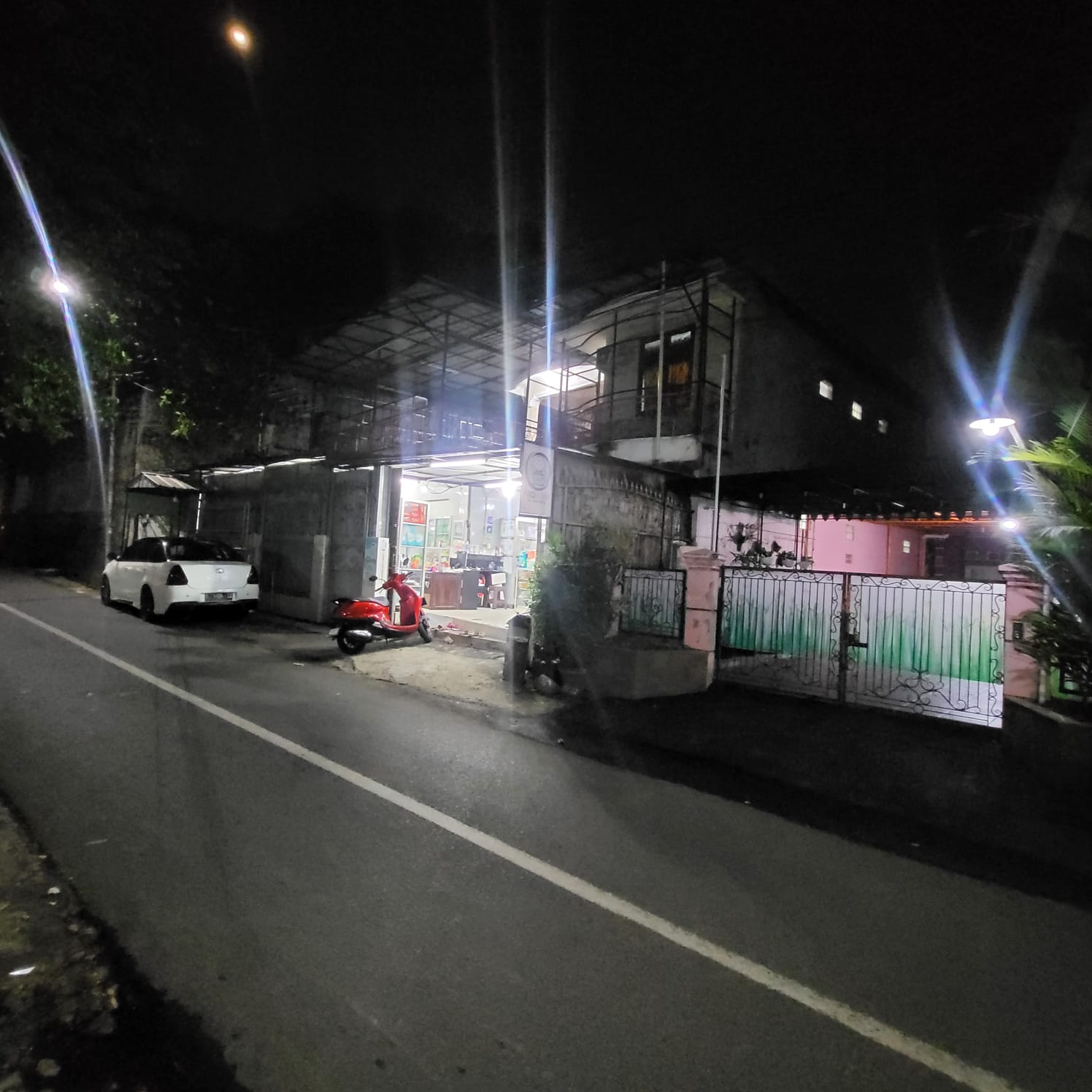 Dijual Rumah Toko 2 Lantai Susukan, Ciracas, Jakarta Timur