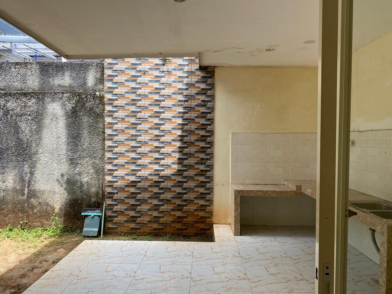 Dijual Rumah cluster di Komplek Perumahan Newland Matoa, Depok