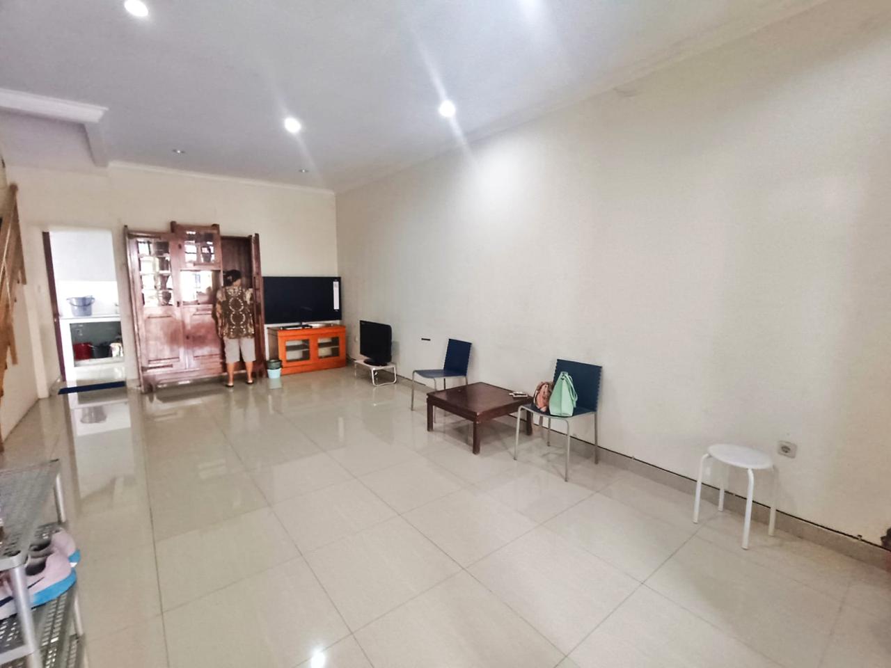 Dijual rumah komplek di Limo, Depok, Jawa Barat