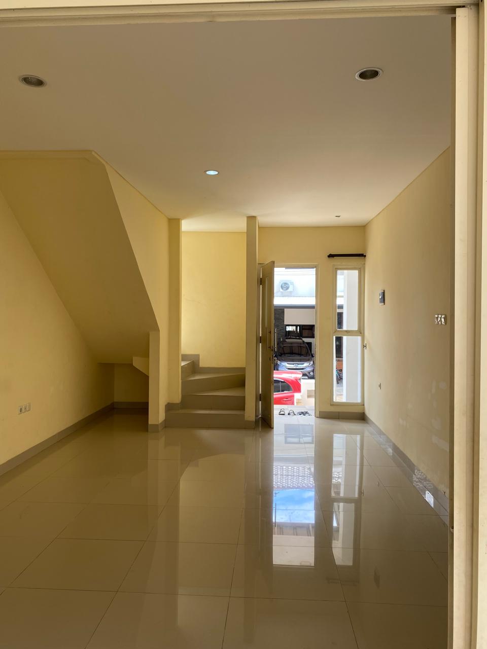 Dijual Rumah cluster di Komplek Perumahan Newland Matoa, Depok