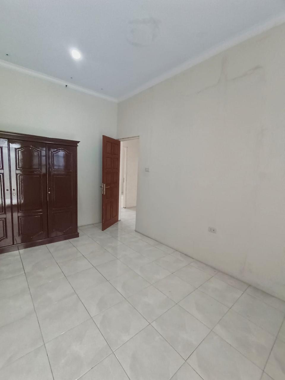 Dijual rumah komplek di Limo, Depok, Jawa Barat