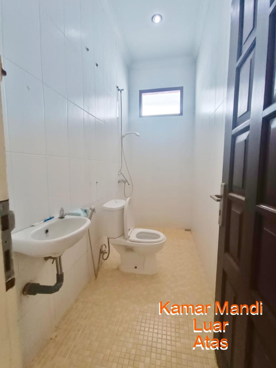 Dijual rumah komplek di Limo, Depok, Jawa Barat