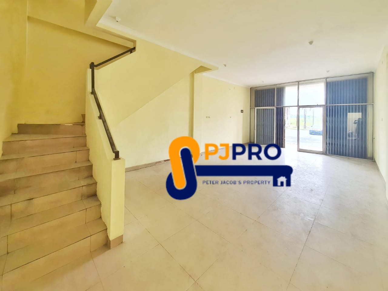 Disewa Ruko Siap Pakai dengan Traffic Ramai di Sentra Niaga