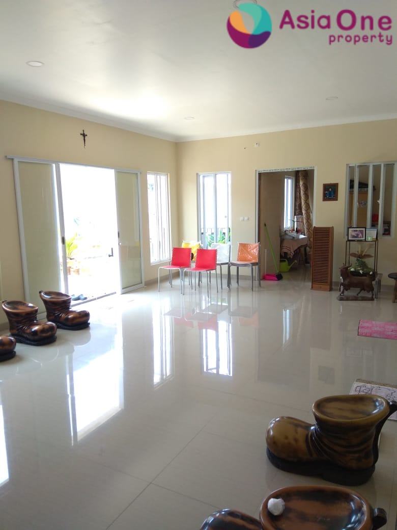 Dijual rumah minimalis asri di Villa Melati Mas Tangerang