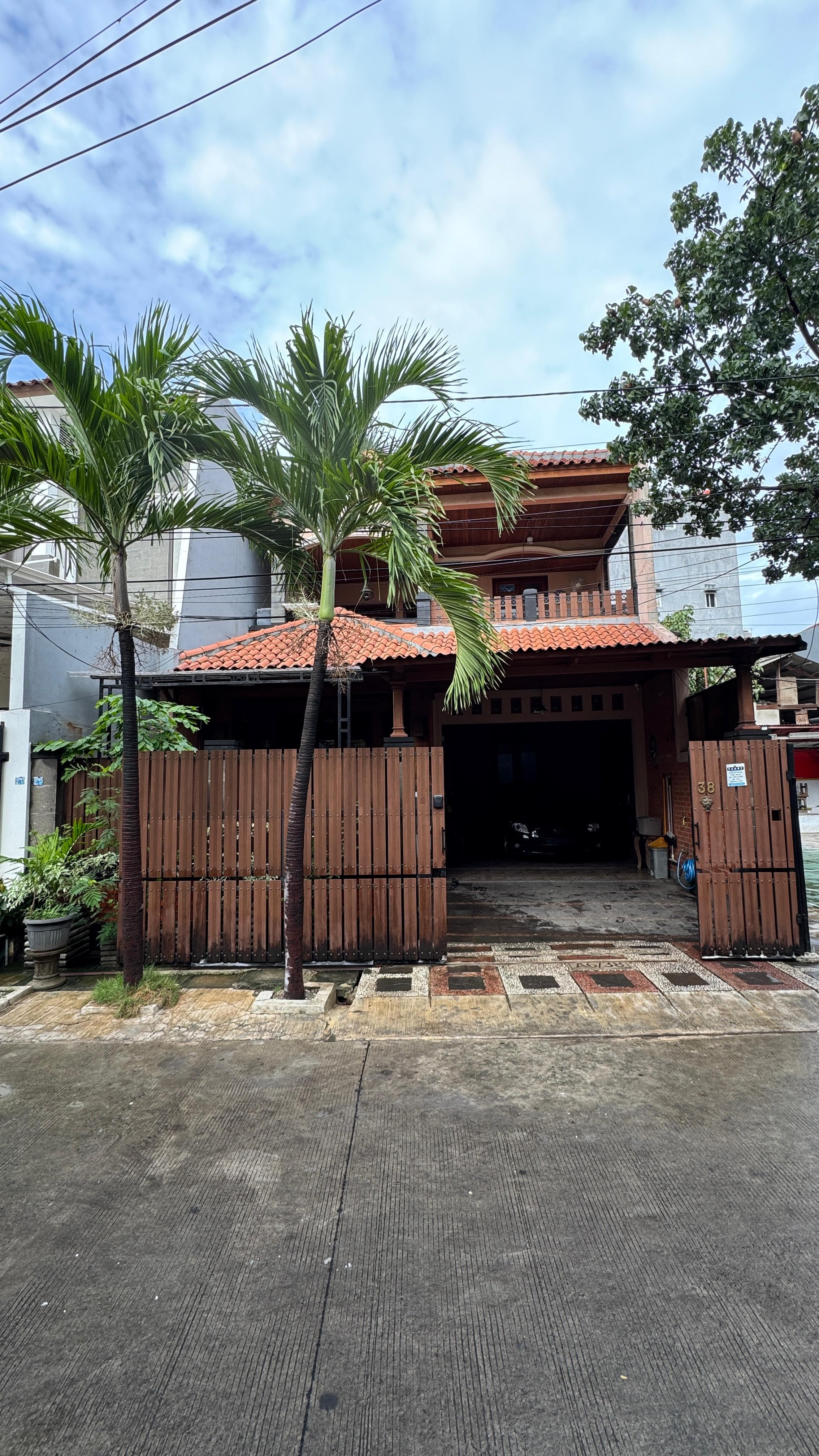 Dijual rumah di area Tugu Utara, Koja, Jakarta Utara