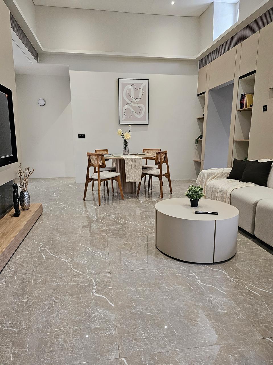 Dijual Rumah Full Furnished Posisi Hook di Kota Baru Parahyangan