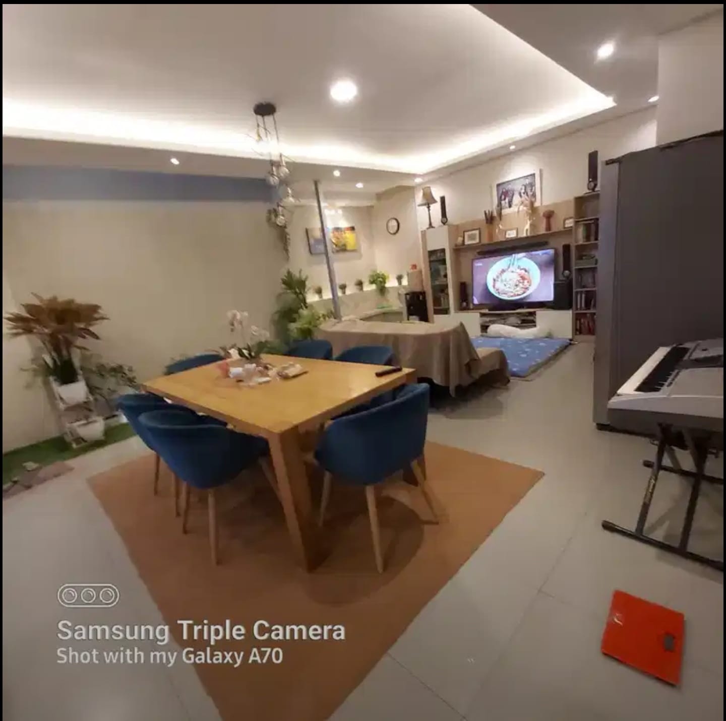 Fully Renovated Ready To Move In Kota baru parahyangan Lokacitra