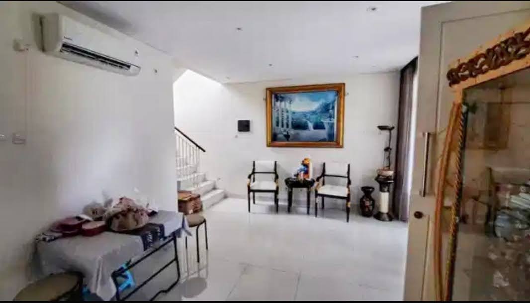 *Jual Rumah GRAND PAKUWON Cluster Canberra Tandes, Surabaya*