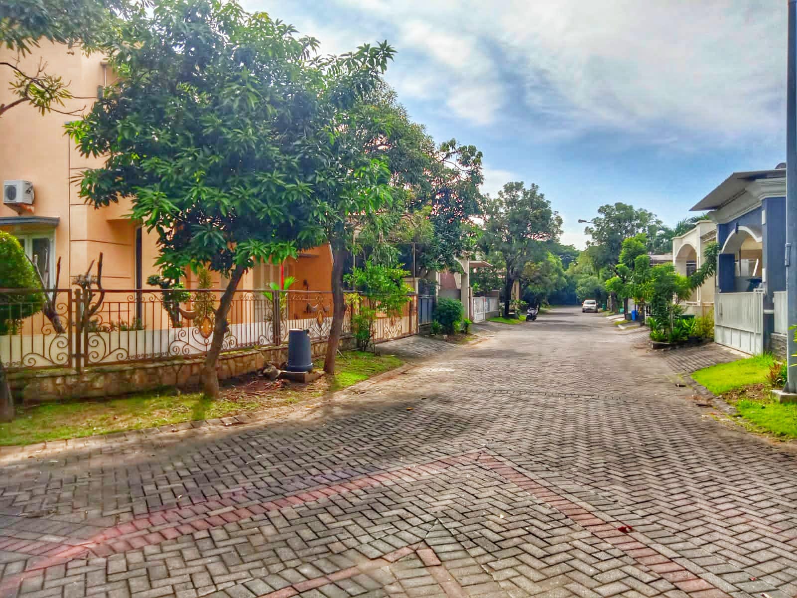 JUAL Rumah WISATA BUKIT MAS 2 LUXEMBOURG, Full Furnish Siap HunI