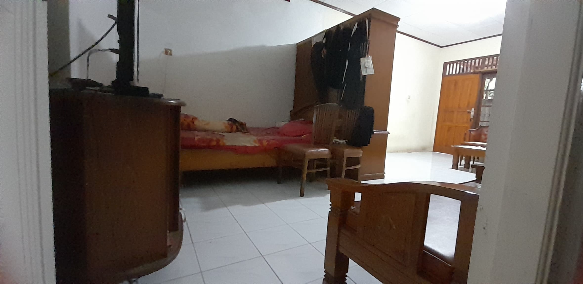 🏡 Rumah Strategis di Cilangkap, Depok – Bonus TV!🎁