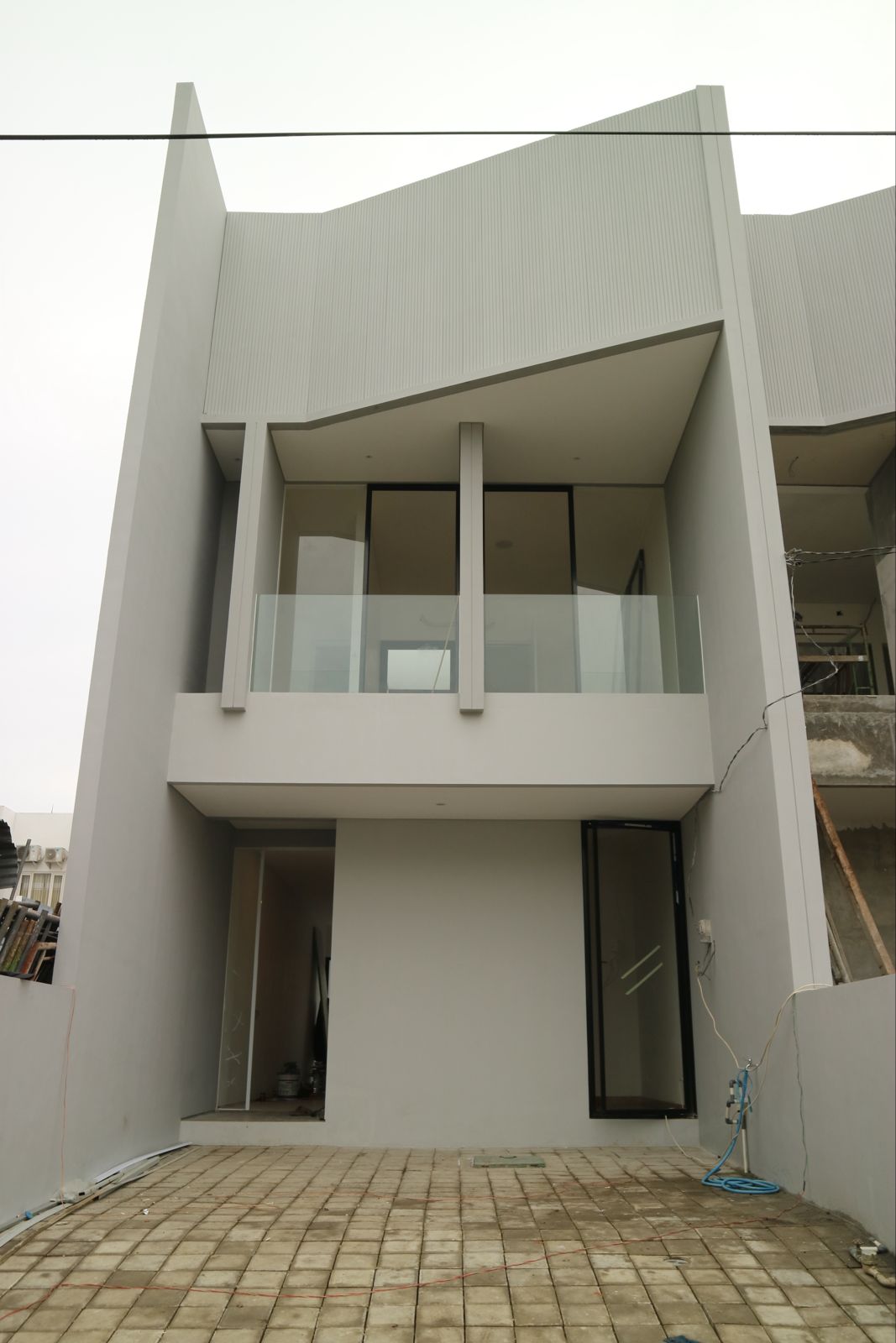 rumah dijual dian istana surabaya
