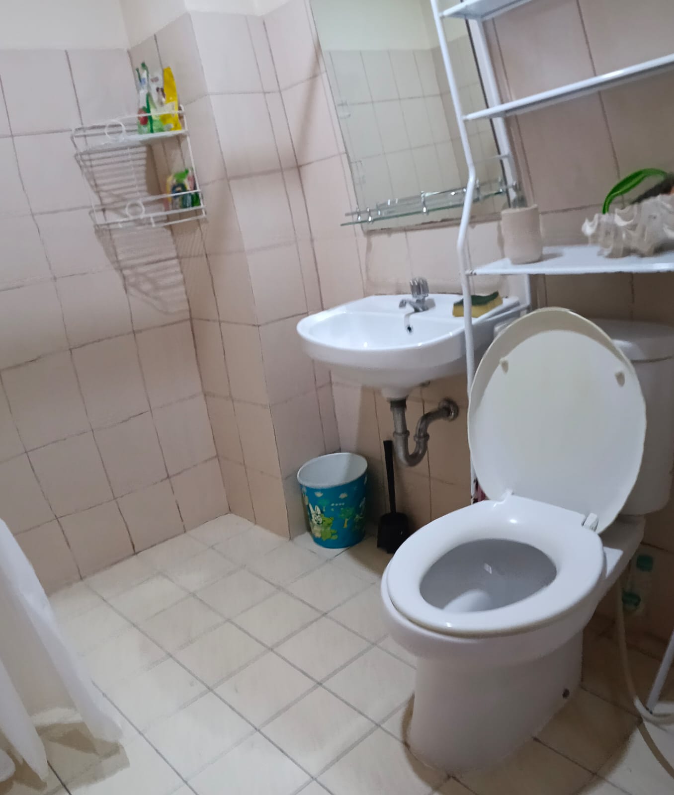 Dijual/Disewa apartemen Tifolia Jakarta Timur full furnished 2BR