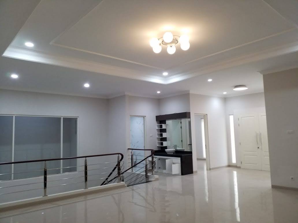 Disewakan Rumah GRAHA FAMILI Blok L Surabaya Barat