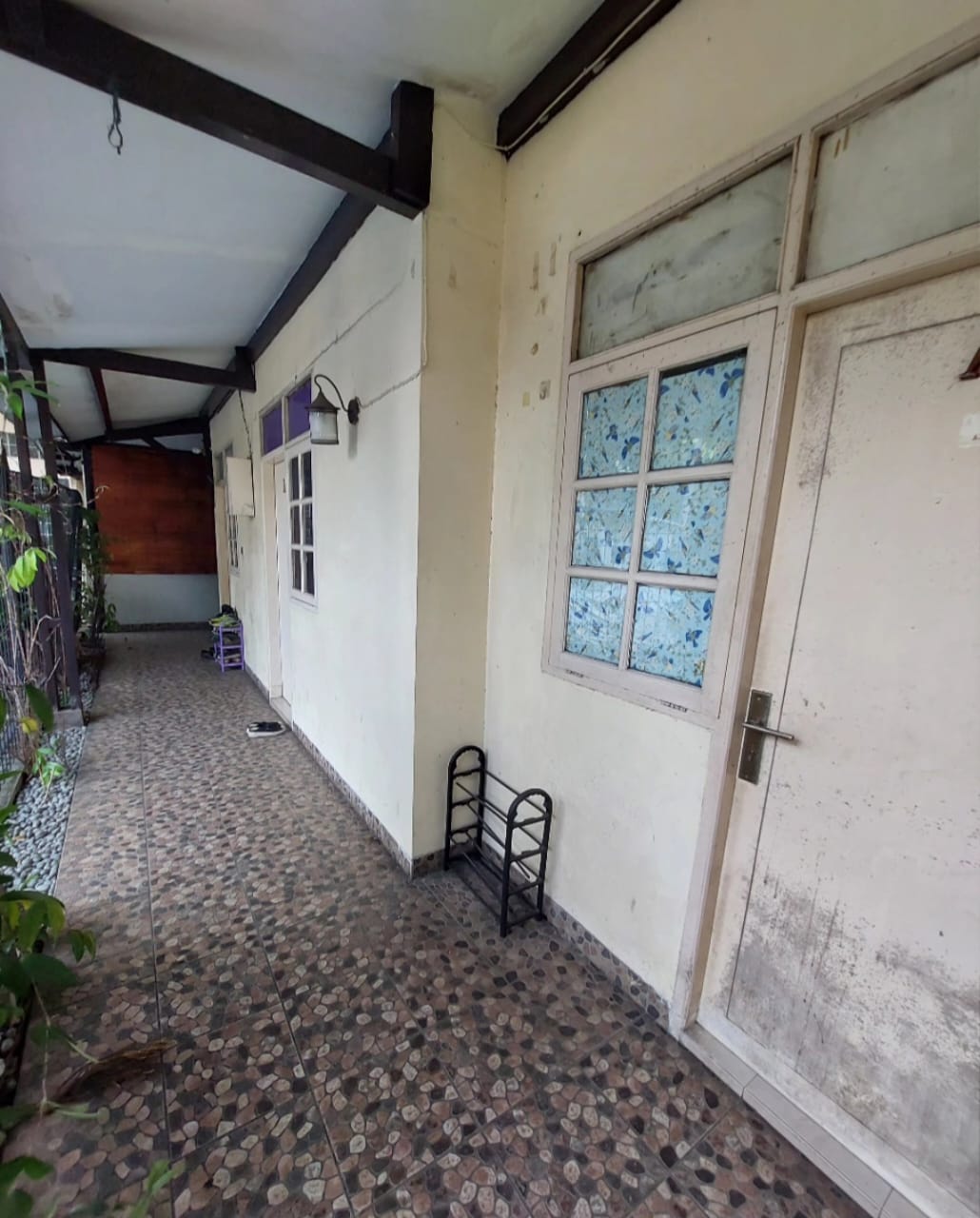 Dijual tanah bonus bangunan Di raya Kebon Jeruk, Jakarta Barat