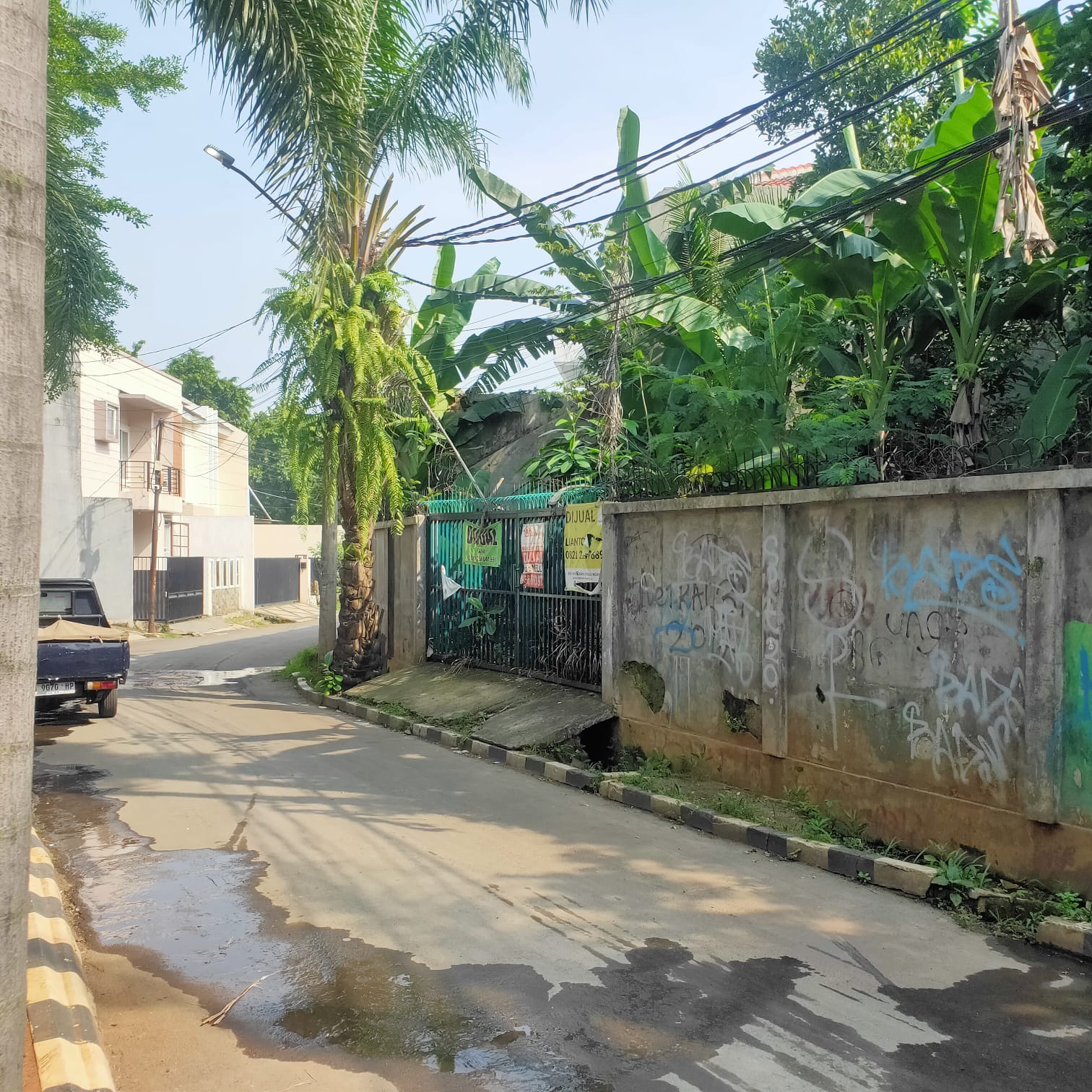 Dijual bu diatas sedikit Njop tanah hunian di Permata Hijau