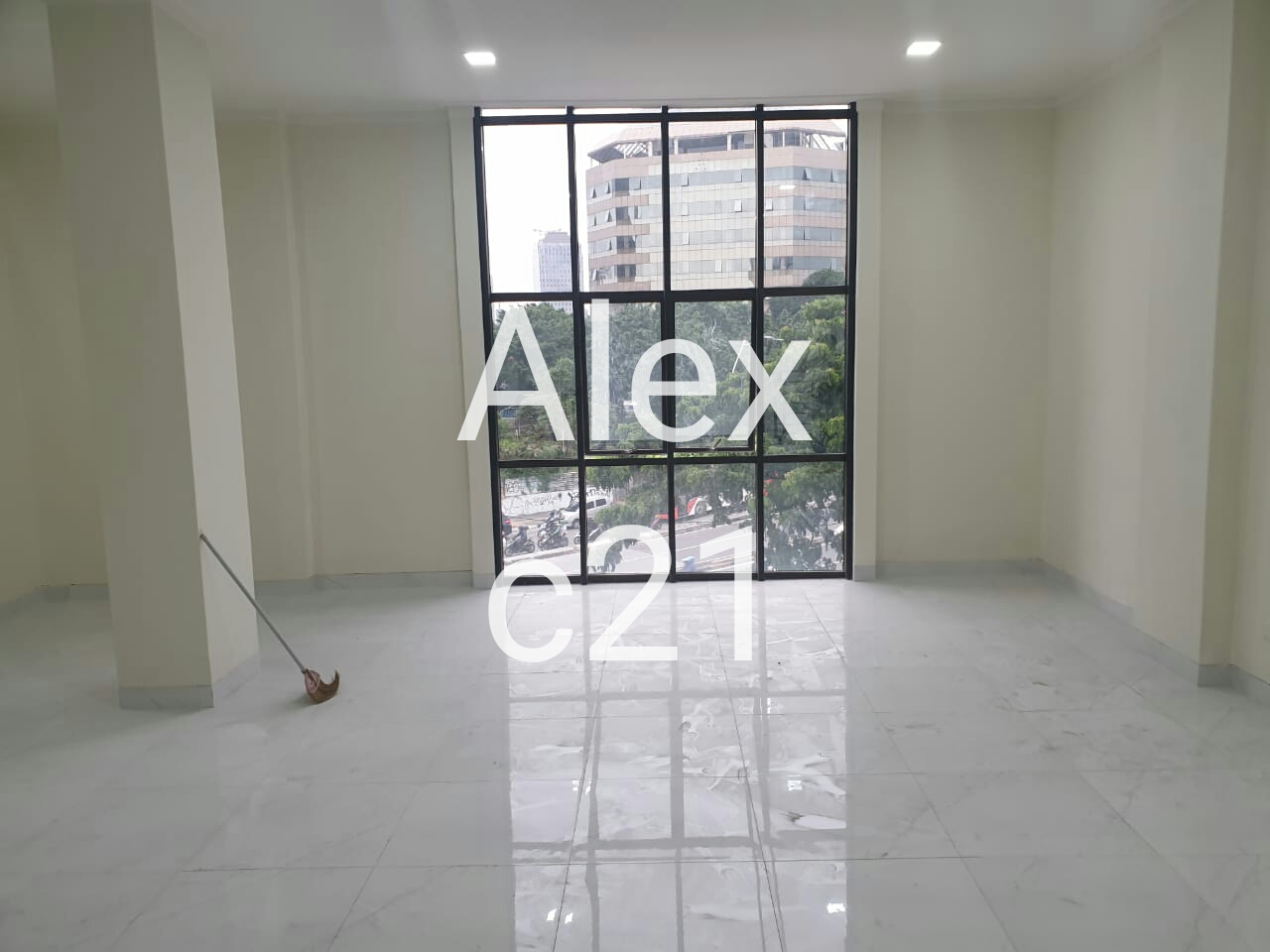 Disewakan Ruko gandeng 2 unit Harga covid Tanah Abang