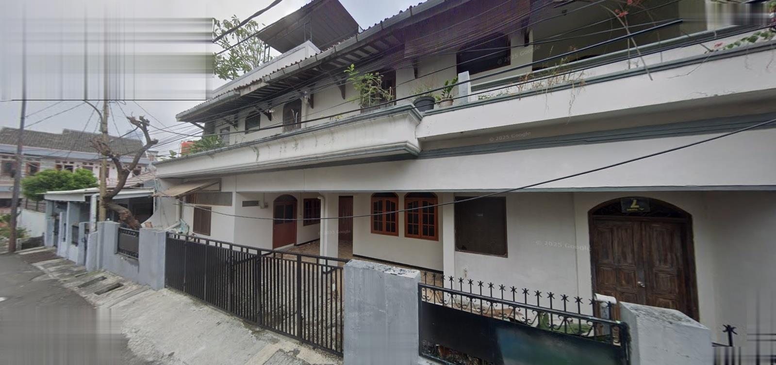 Disewakan rumah 2 akses bisa untuk kantor area Kayu Putih
