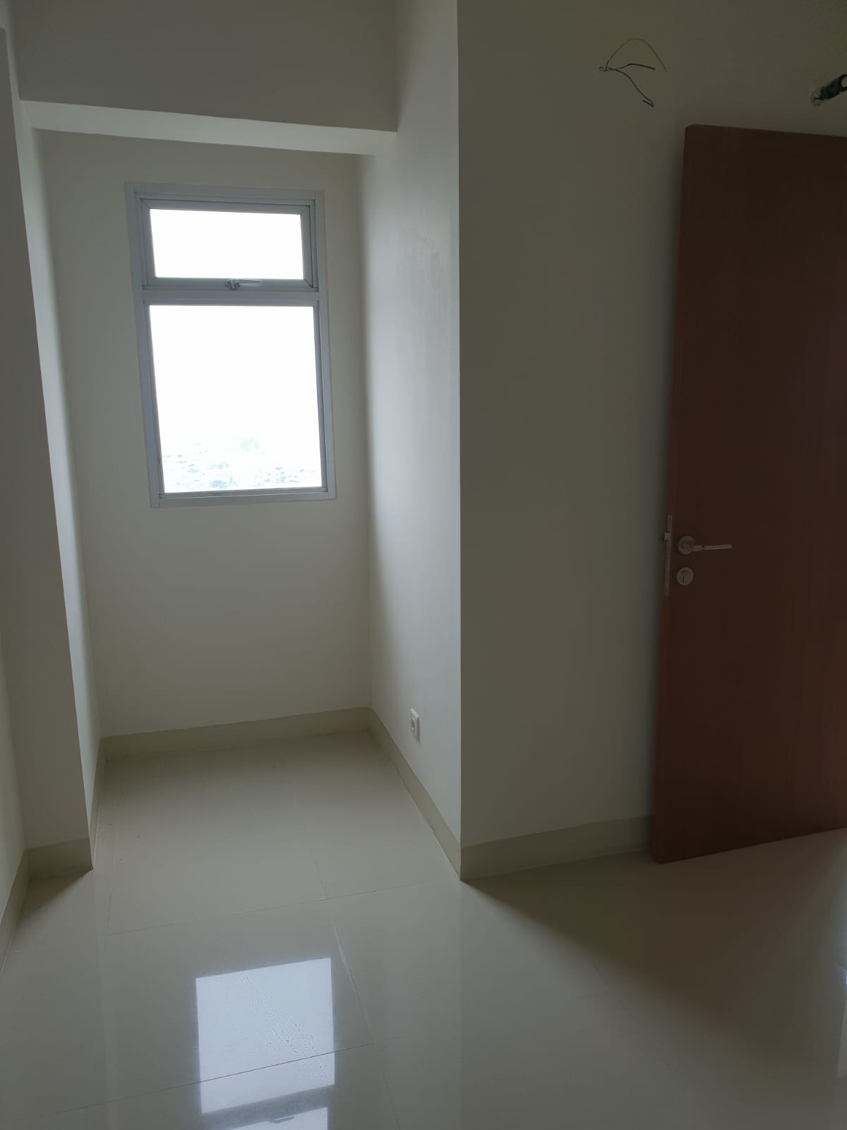 Dijual Apartemen The Oak Tower 2BR Semi Furnished Siaphuni