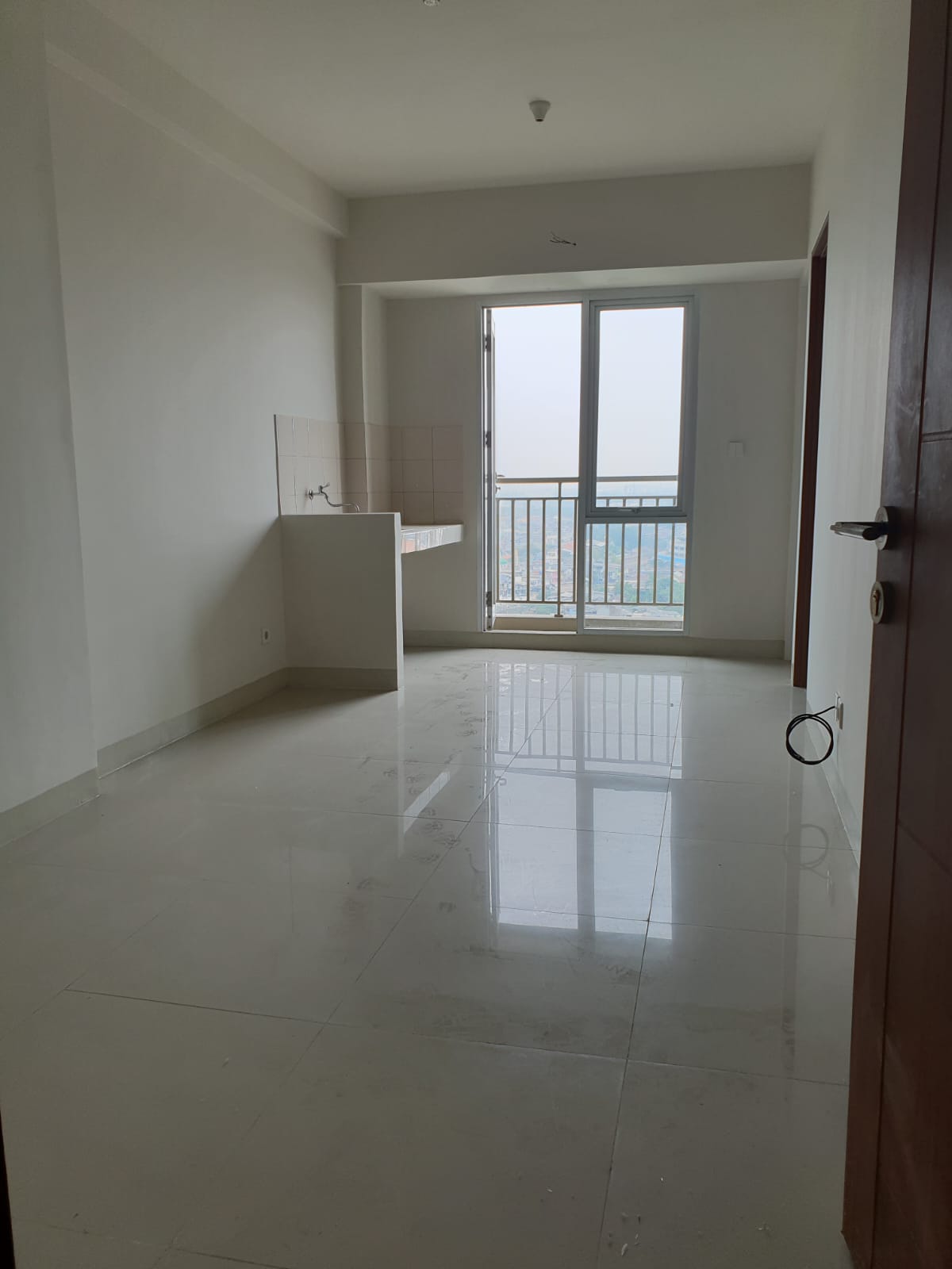 Dijual Apartemen The Oak Tower 2BR Semi Furnished Siaphuni