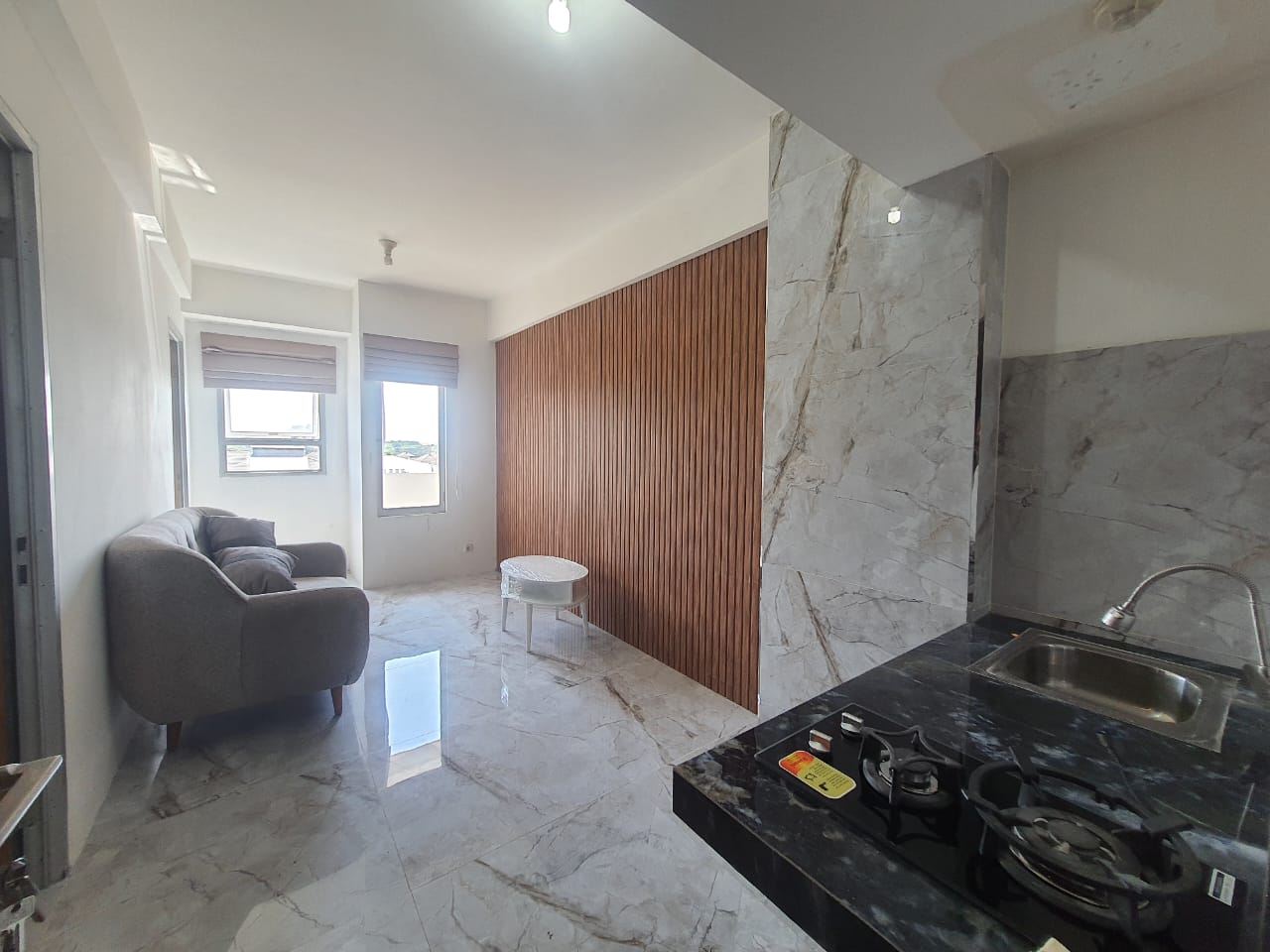 Sewa 2 Unit Apartemen 2BR Di Puncak Permai Tower A - Surabaya