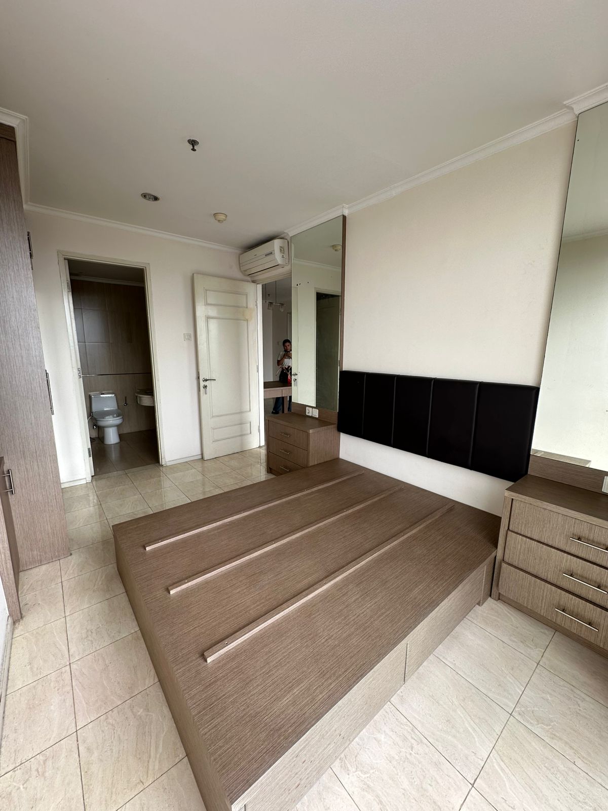 Dijual apartemen 2 plus 1 bedrooms Sudirman Fx, Tanah Abang