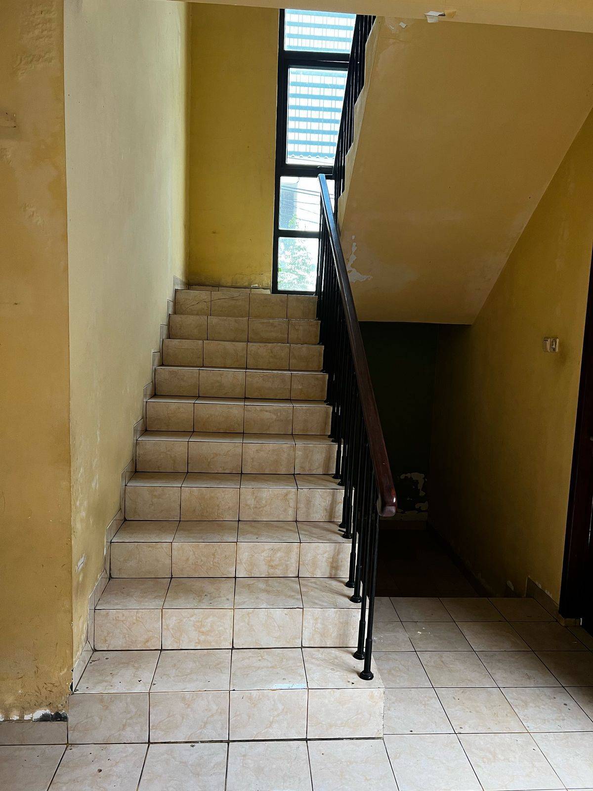 Dijual Rumah 2 Lantai di Dukuh Atas, Menteng, Jakarta Pusat