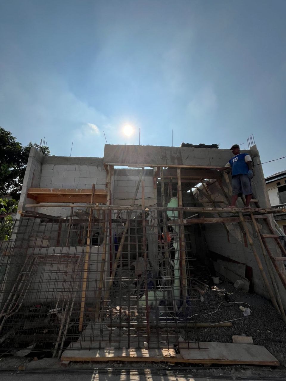 Rumah inden desain compact house di Condet Jakarta Timur
