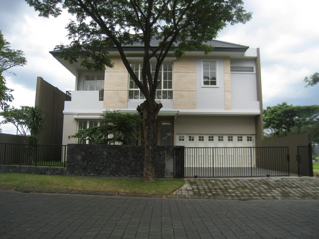 Jual Rumah Baru Eksklusif Modern Minimalis di Graha Natura,
