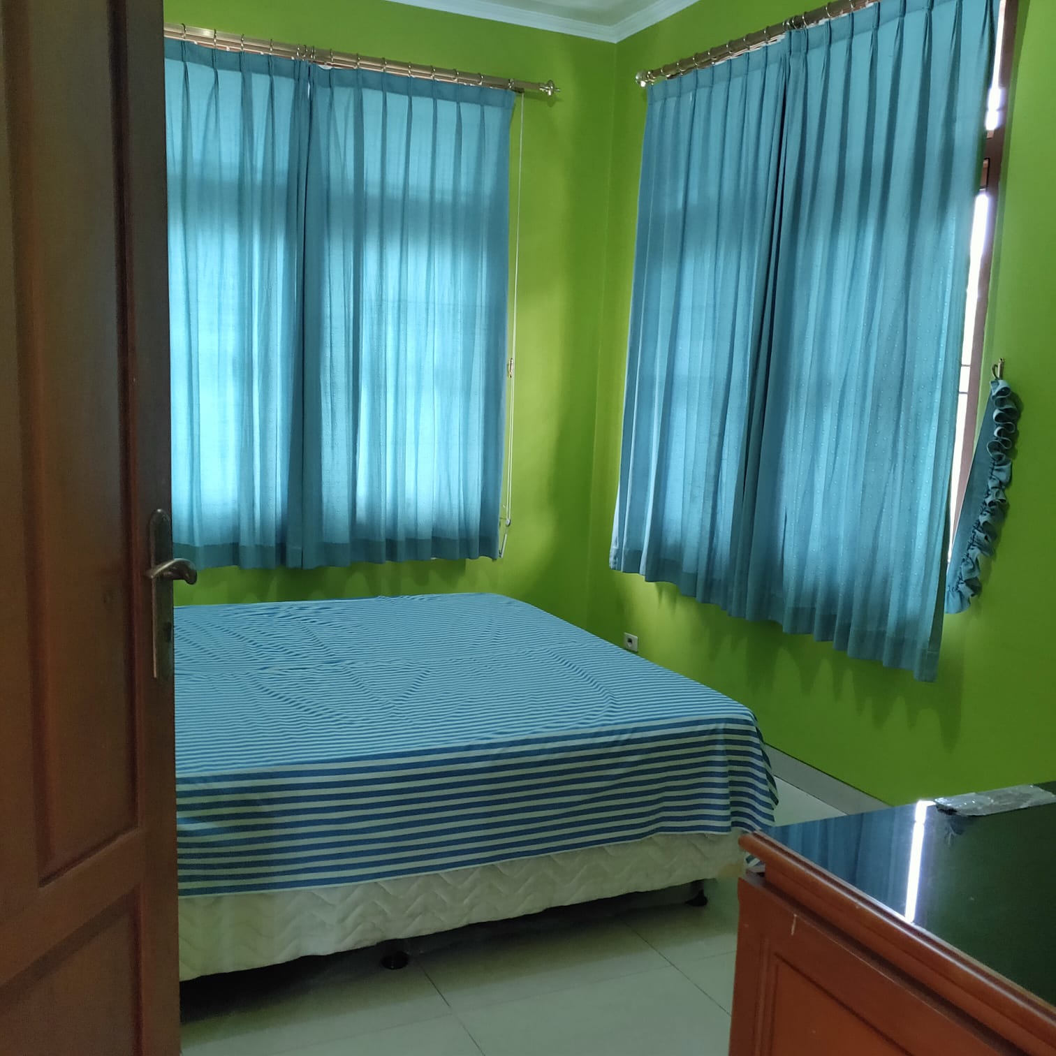 Disewakan rumah bisa untuk kantor di Kayu Putih, Pulo Gadung