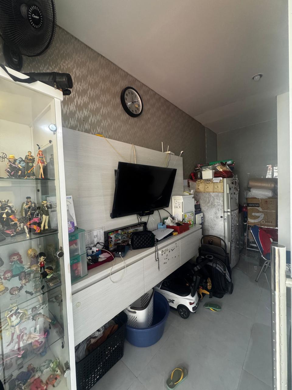 Dijual rumah di Milano village (Paramount Serpong) Pagedangan