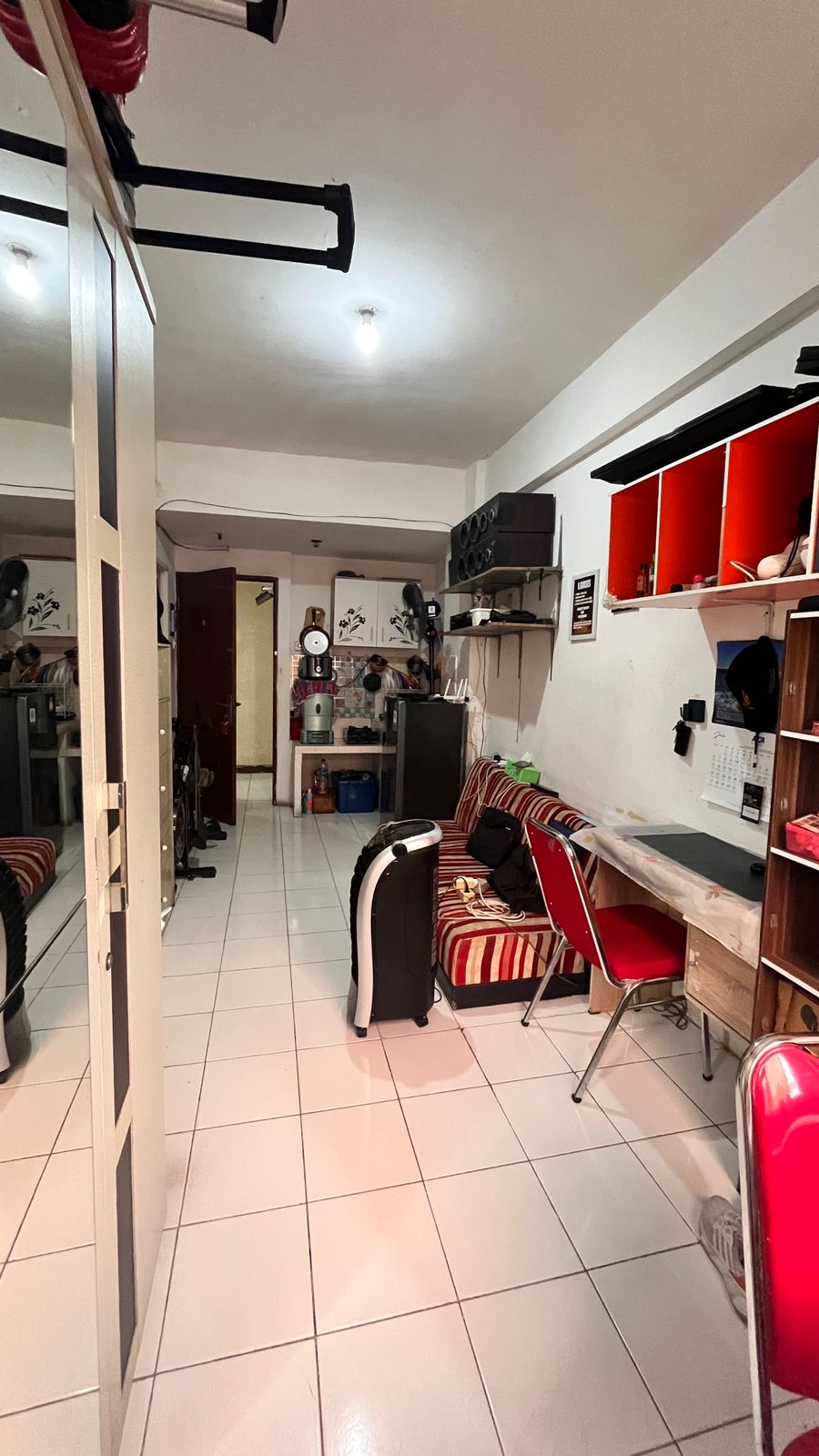 Dijual Apartemen city park semi Furnished  Unit B