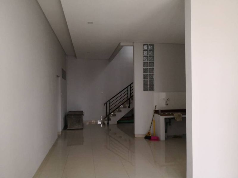 Jual Cepat Rumah 2 Lantai di Petojo Selatan, Jakarta Pusat P0786