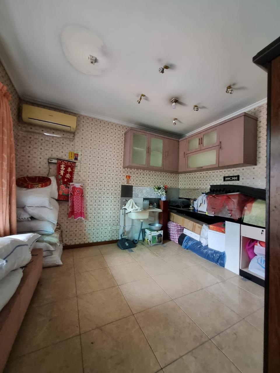 Dijual rumah komplek di Kelapa gading, Pegangsaan Dua