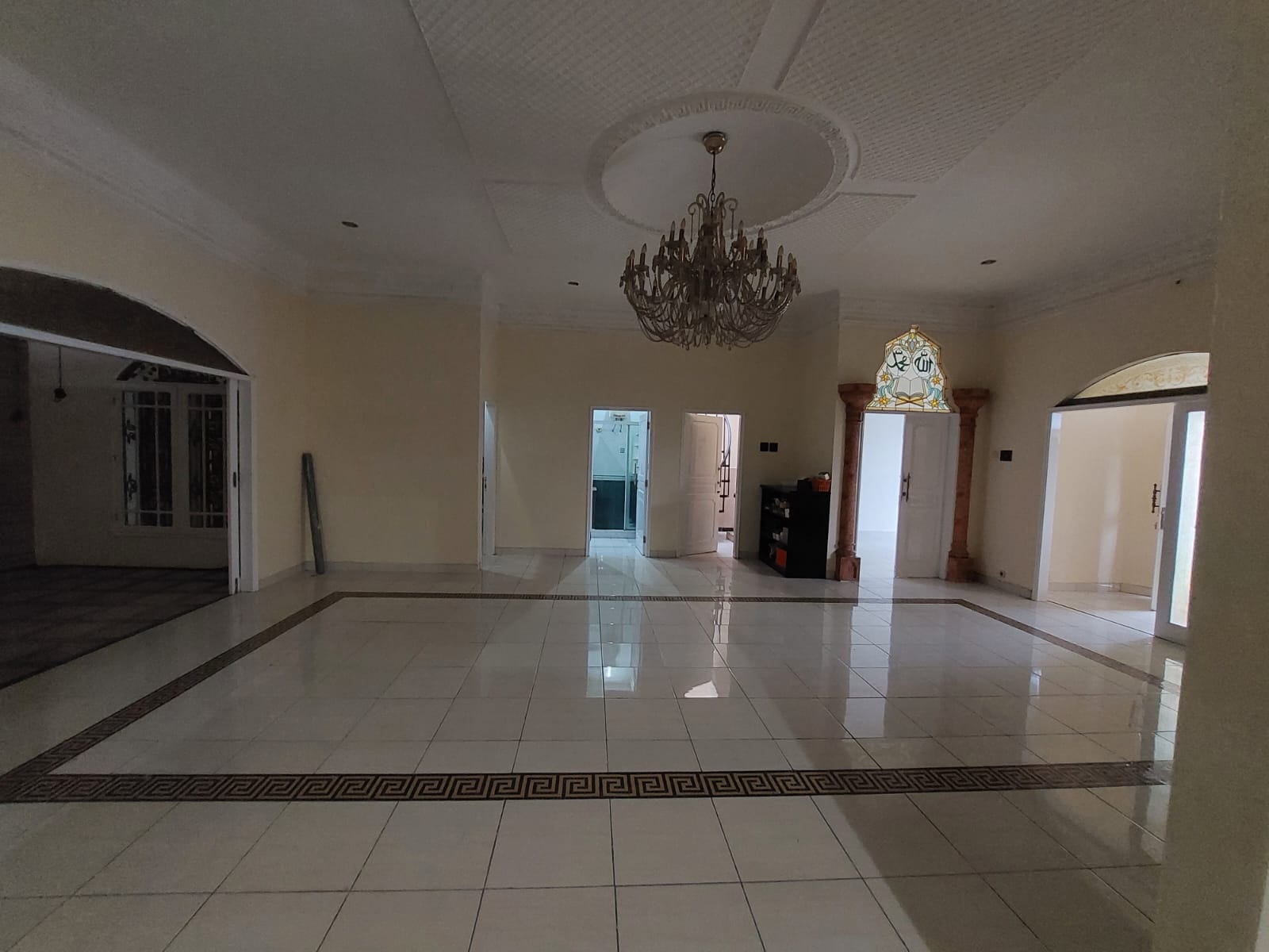 Dijual rumah di Rawa Simprug, Grogol Selatan, Kebayoran Lama
