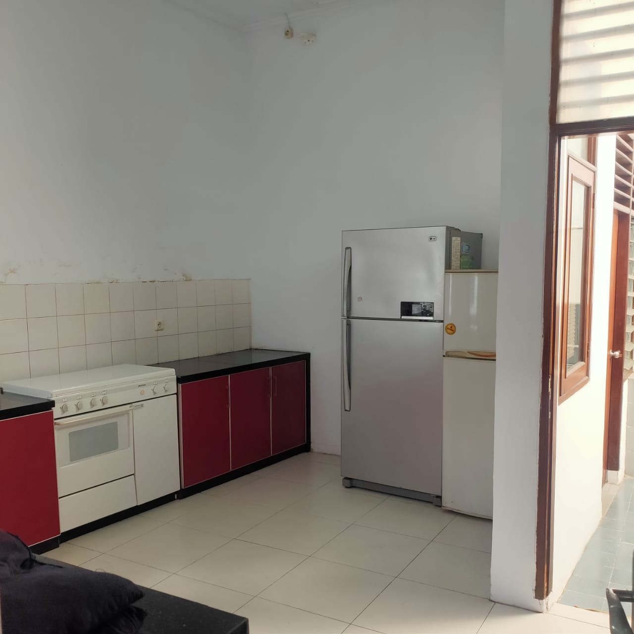 Disewakan rumah komplek mewah di Pejaten Barat, Pasar Minggu