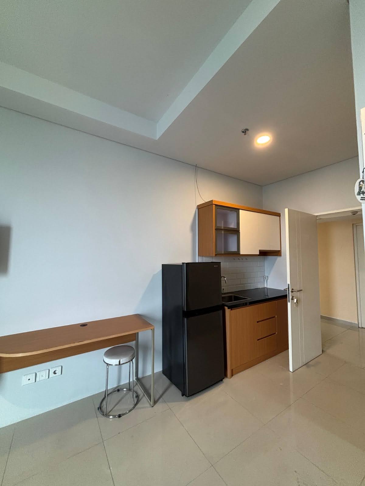 JUAL APARTEMEN DENVER Lantai 36 Full Furnish Siap Pakai