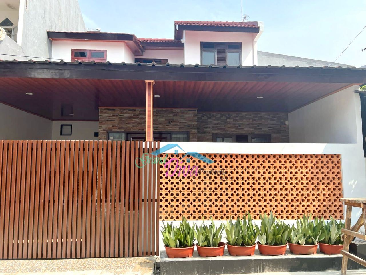 RUMAH BARU RENOVASI DI PERUMAHAN TAMAN GALAXY JL. PULOSIRIH