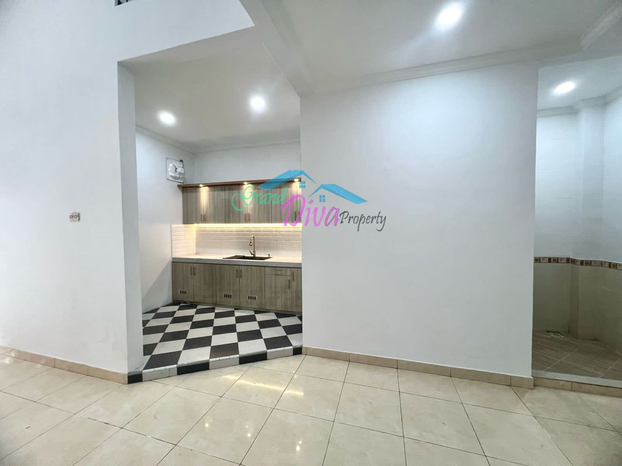 RUMAH BARU RENOVASI DI PERUMAHAN TAMAN GALAXY JL. PULOSIRIH
