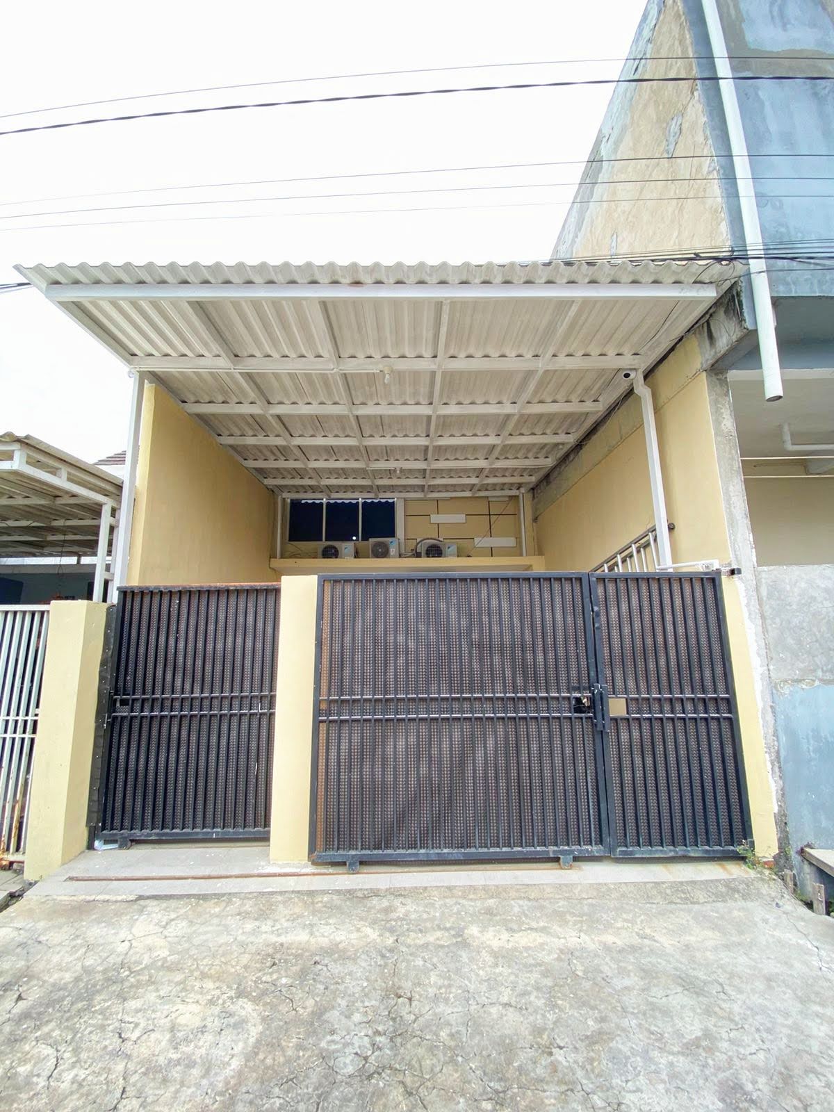 Dijual Cepat Rumah MEDAYU UTARA Siap Huni Dekat Wonorejo