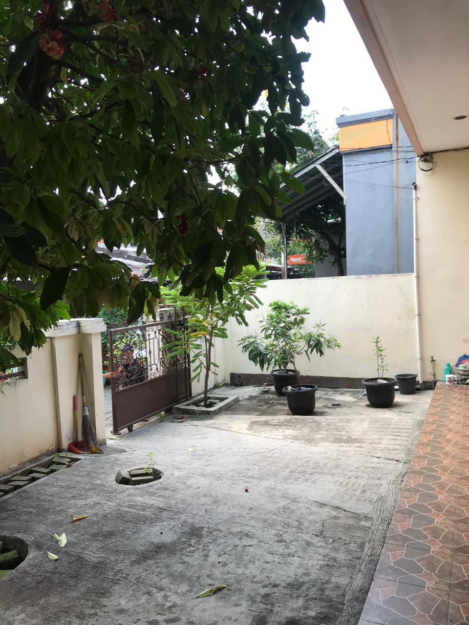 Dijual rumah dalam gang motor di area Cempaka Baru, Kemayoran